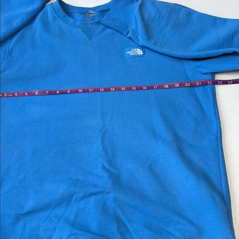 Northface crewneck sweatshirt‎ blue
